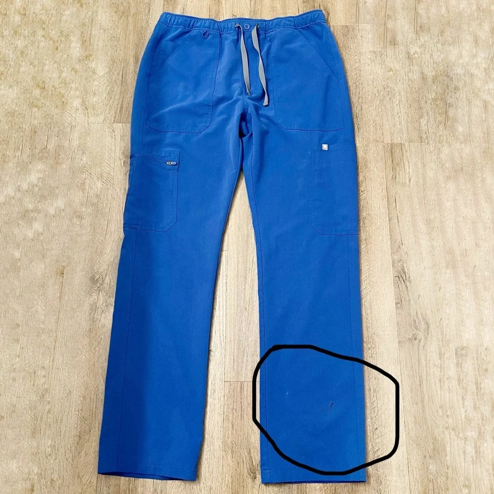 Figs Men's Cairo Cargo Scrub Pant & Chisec Three Pocket Scrub‎ Top Size L